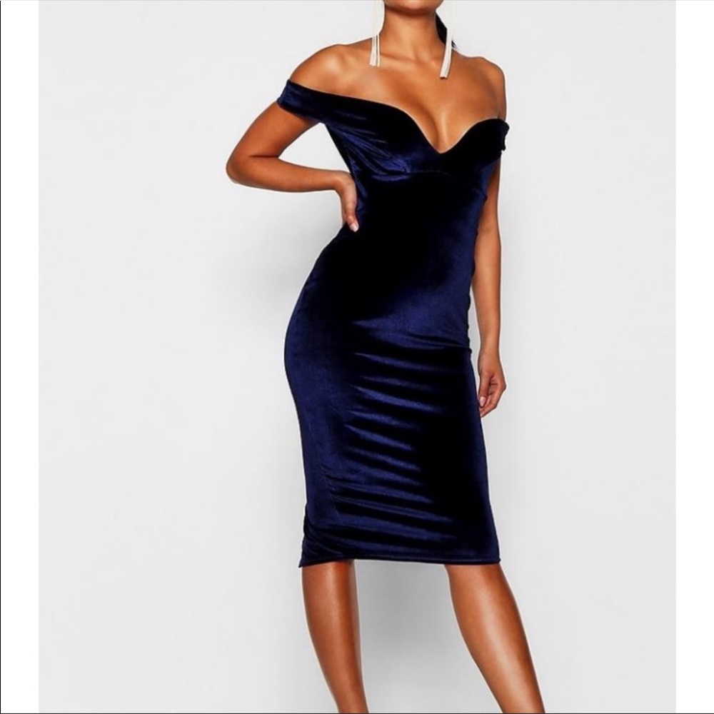 Velvet bodycon dress